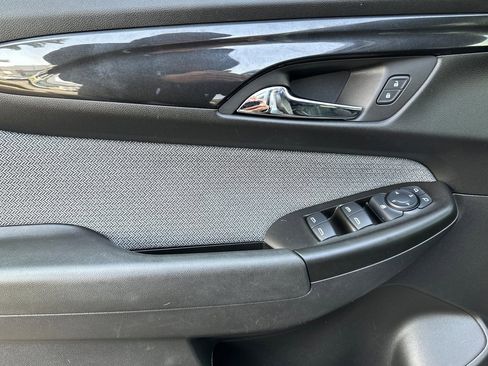 Certified 2024 Chevrolet TrailBlazer LT w/ Driver Confidence Package image 11