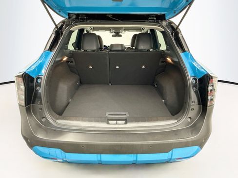 Used 2025 Nissan Kicks SR FWD image 27