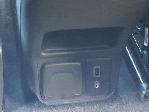 Used 2024 Chevrolet TrailBlazer RS w/ Convenience Package FWD image 7