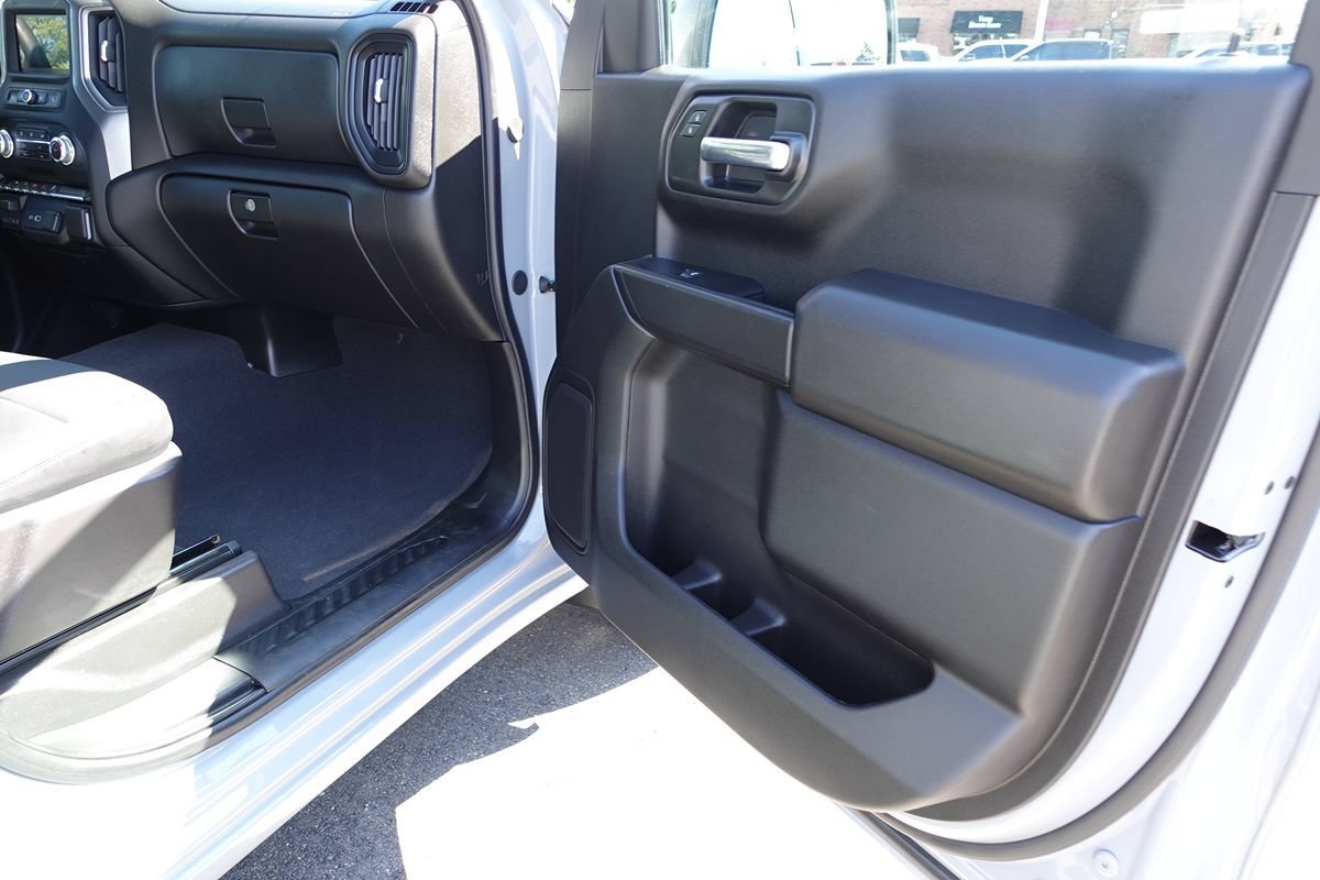 Used 2024 GMC Sierra 1500 Pro w/ Graphite Edition AWD/4WD image 31