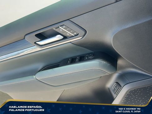 New 2026 GMC Terrain AT4 w/ Convenience Package III AWD/4WD image 11
