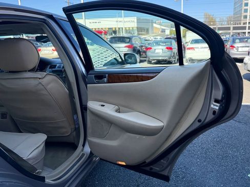 Used 2006 Lexus ES 330 FWD image 30