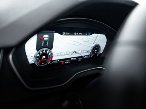 Certified 2023 Audi Q5 2.0T Premium Plus w/ Premium Plus Package image 13