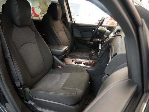 Used 2014 Chevrolet Traverse LT w/ All-Star Edition AWD/4WD image 35