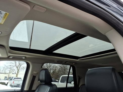 Certified 2022 Ford Expedition XLT image 11