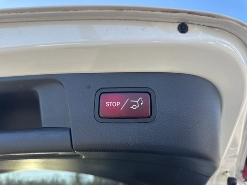 Used 2018 Mercedes-Benz GLA 250 image 30