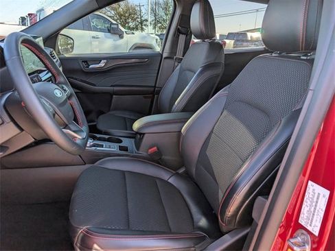 Used 2025 Ford Escape ST-Line w/ Tech Pack #1 image 25