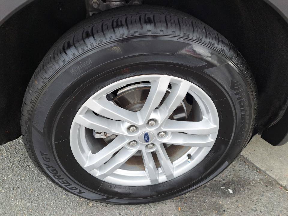 Used 2023 Ford Explorer XLT RWD image 22