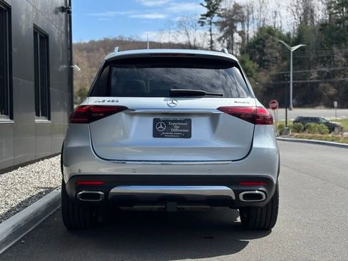 Used 2025 Mercedes-Benz GLE 450 4MATIC image 6