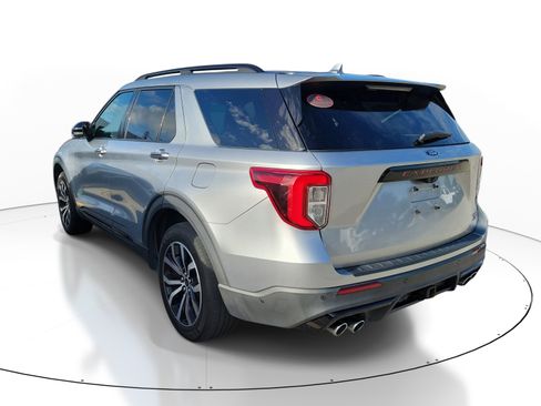 Used 2020 Ford Explorer ST w/ Premium Technology Package image 3