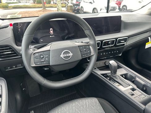 New 2026 Nissan Sentra SV w/ SV Convenience Package FWD image 22