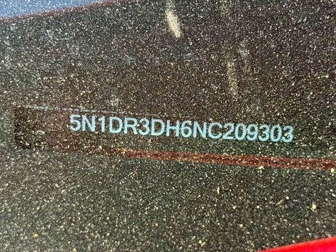 Used 2022 Nissan Pathfinder Platinum w/ Cargo Package FWD image 8