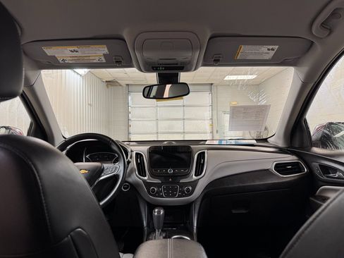 Used 2020 Chevrolet Equinox Premier image 22