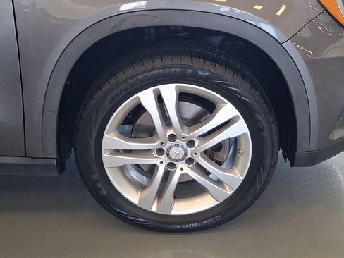 Used 2017 Mercedes-Benz GLA 250 4MATIC image 8