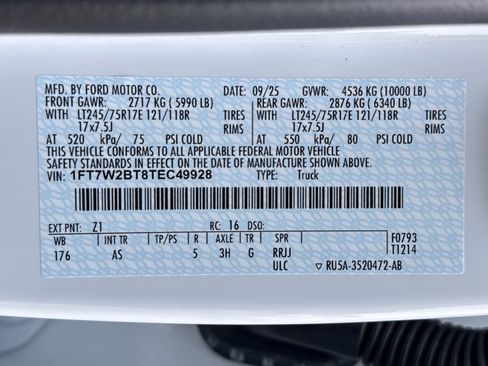 New 2026 Ford F250 XL w/ FX4 Off-Road Package image 30