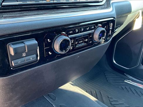 New 2026 Chevrolet Silverado 1500 LT image 18