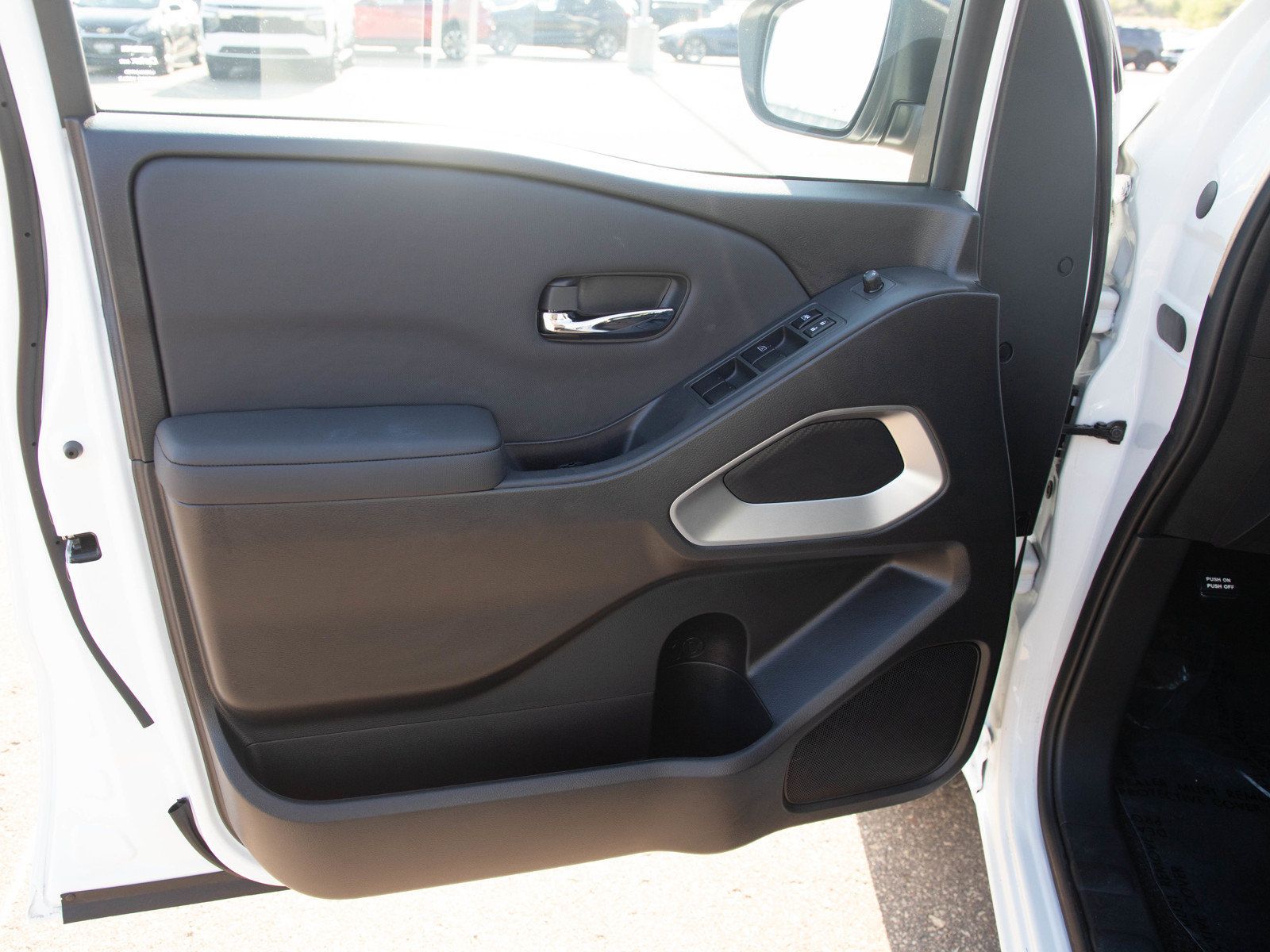 Used 2024 Nissan Frontier SV w/ SV Convenience Package AWD/4WD image 21