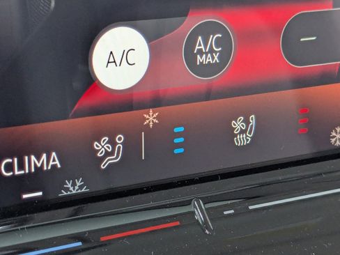 New 2025 Volkswagen ID. Buzz Pro S Plus image 21