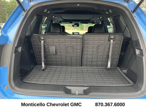 Used 2025 Honda Pilot TrailSport image 27