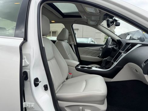 Used 2023 INFINITI Q50 Luxe w/ Cargo Package RWD image 14