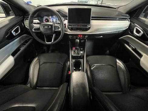 Used 2024 Jeep Compass Limited AWD/4WD image 17