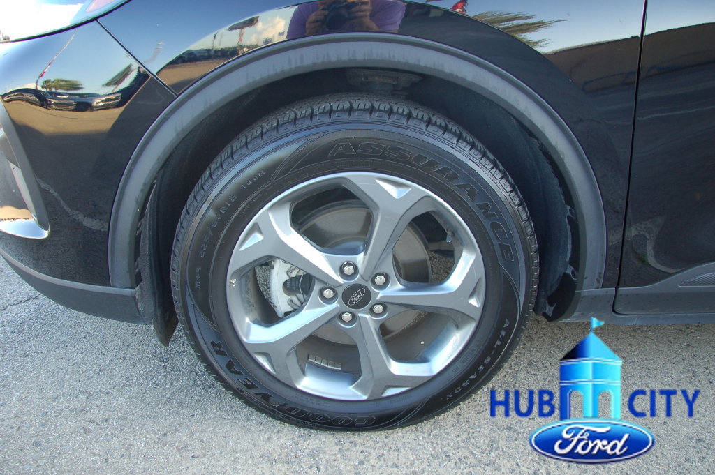 Used 2025 Ford Escape ST-Line FWD image 8