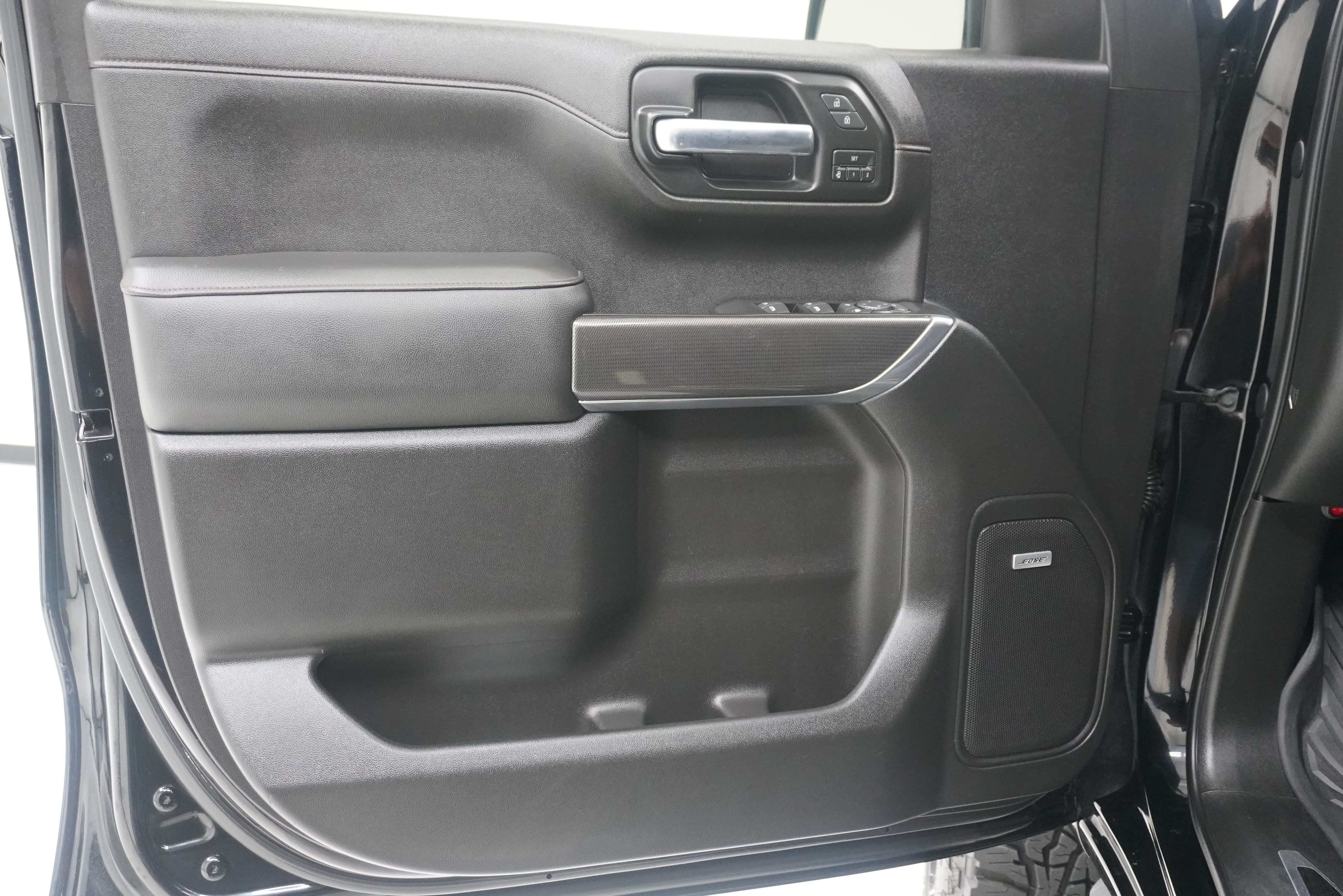 Used 2020 GMC Sierra 1500 AT4 w/ AT4 Premium Package AWD/4WD image 15