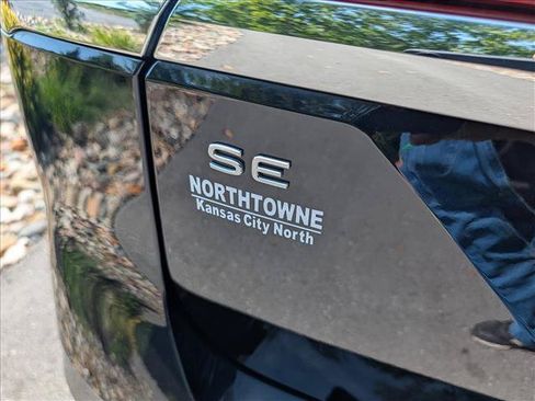 Certified 2024 Volkswagen Atlas SE AWD/4WD image 19