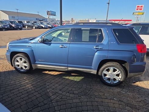 Used 2016 GMC Terrain SLE w/ Chrome Edition image 8