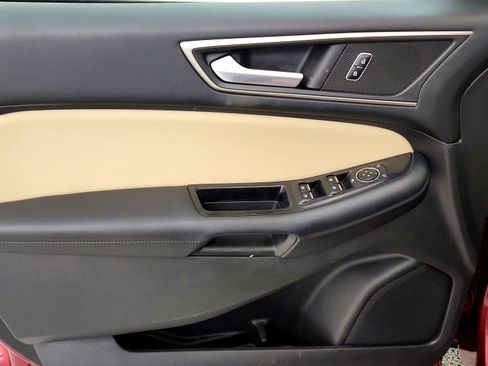 Used 2016 Ford Edge SEL w/ Equipment Group 201A AWD/4WD image 20
