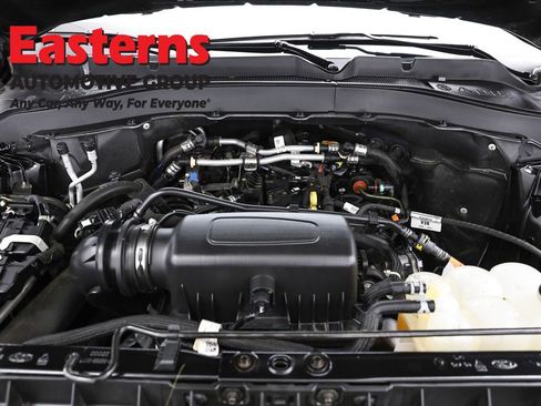 Used 2023 Ford Explorer XLT w/ Equipment Group 202A AWD/4WD image 7