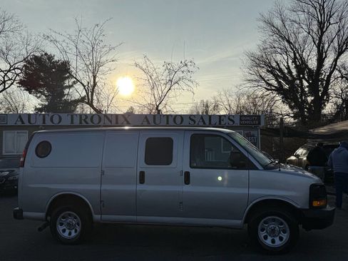 Used 2013 GMC Savana 1500 image 7