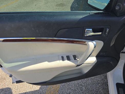 Used 2011 Lincoln MKZ Base 4dr Sedan w/ 201A Rapid Spec Order Code image 15