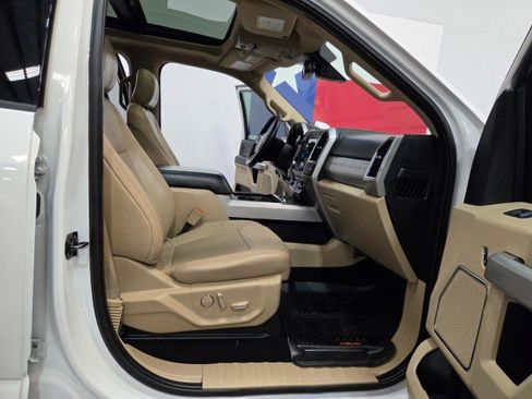 Used 2019 Ford F250 Lariat w/ Lariat Ultimate Package AWD/4WD image 8
