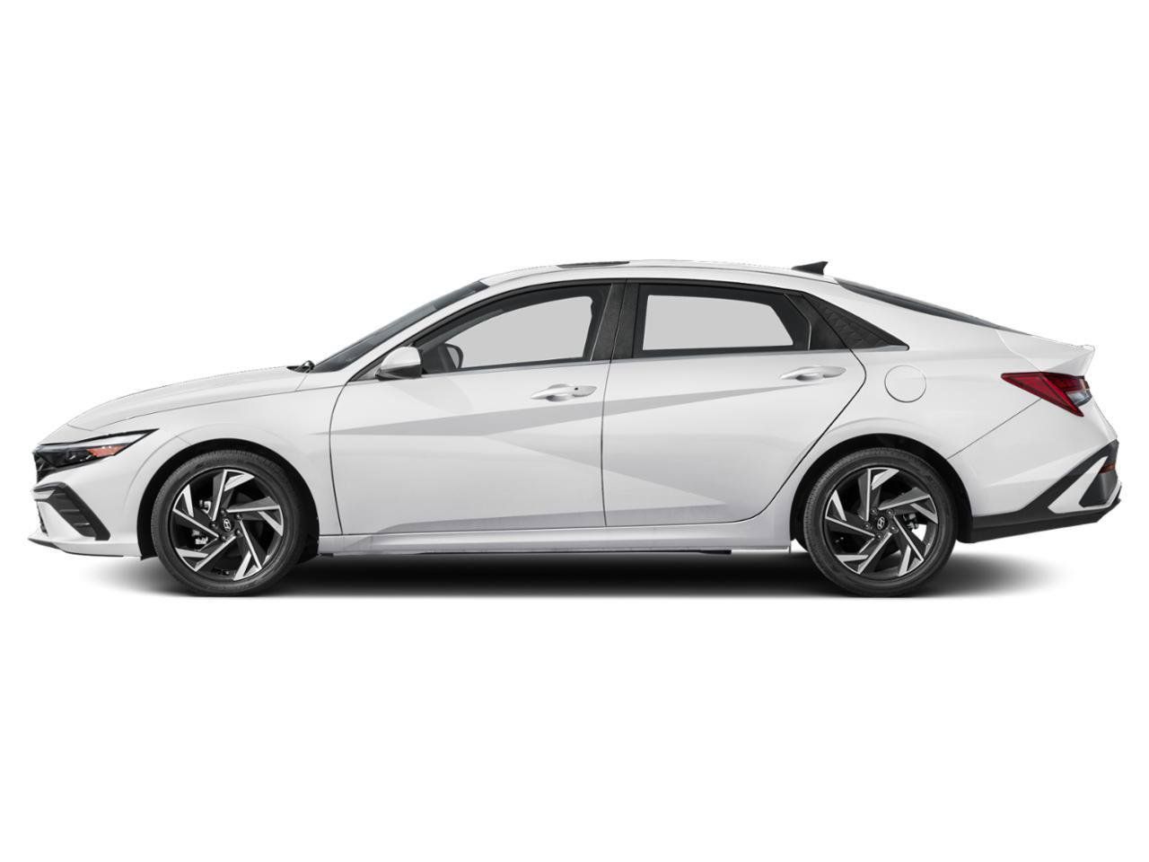 Used 2025 Hyundai Elantra SEL FWD image 13