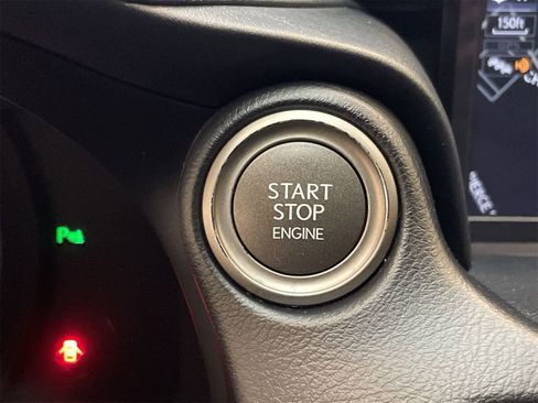 Used 2018 Lexus IS 350 F Sport image 8