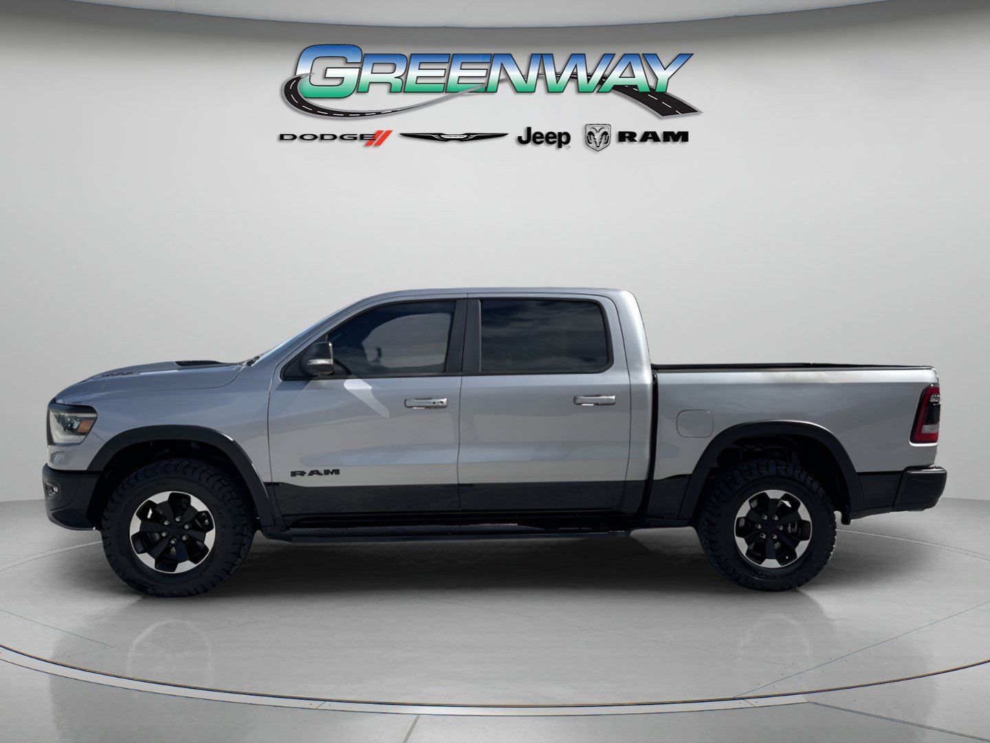 Used 2022 RAM 1500 Rebel w/ Rebel Level B Equipment Group AWD/4WD image 2