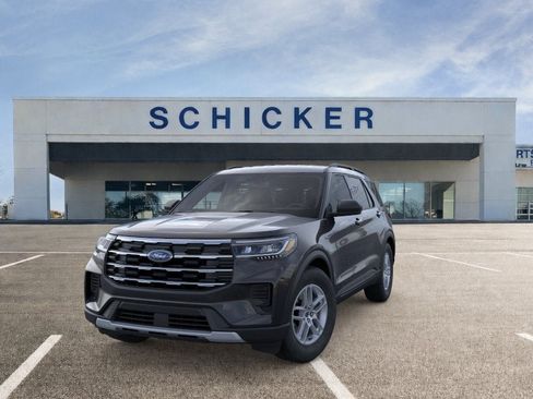 New 2026 Ford Explorer Active AWD/4WD image 2