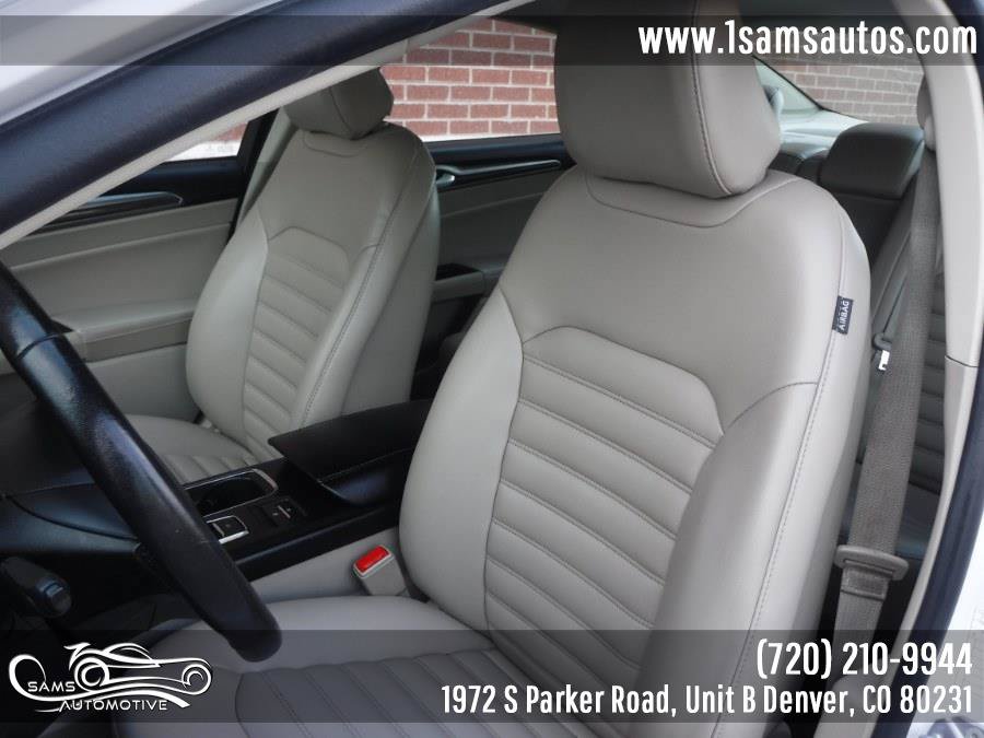 Used 2020 Ford Fusion SEL FWD image 14