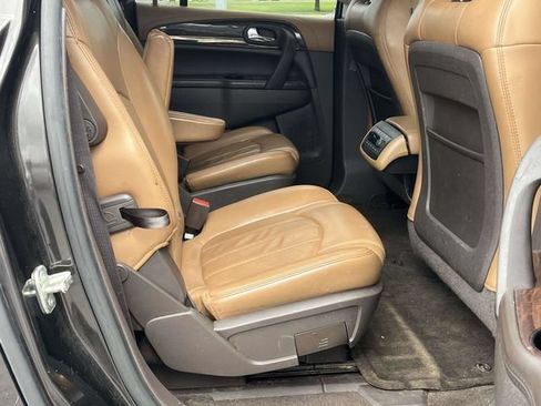 Used 2014 Buick Enclave Leather FWD image 24