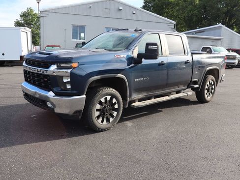 Used 2020 Chevrolet Silverado 2500 LT w/ All Star Edition AWD/4WD image 2