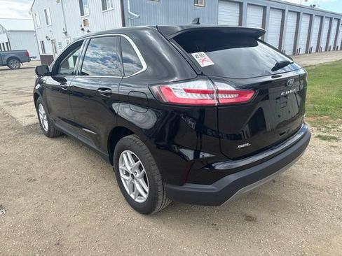 Used 2024 Ford Edge SEL w/ Convenience Package AWD/4WD image 8