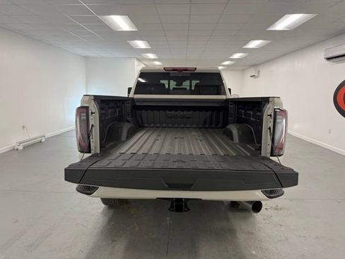 New 2026 GMC Sierra 2500 AT4 image 8