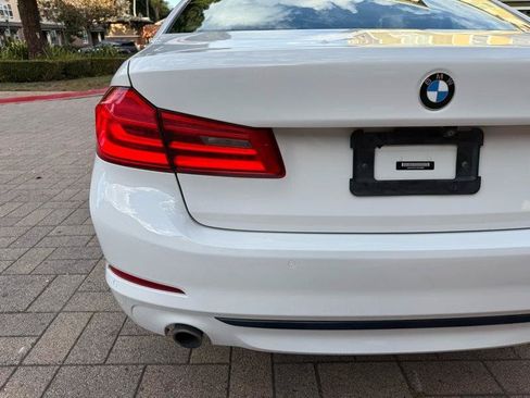 Used 2020 BMW 530i w/ Convenience Package RWD image 17