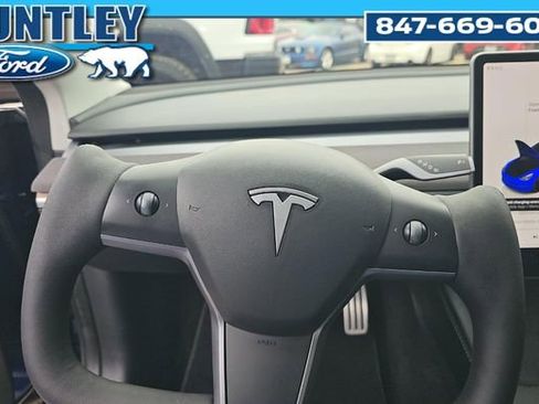 Used 2023 Tesla Model 3 Performance image 8