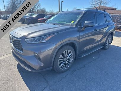 Used 2021 Toyota Highlander Platinum