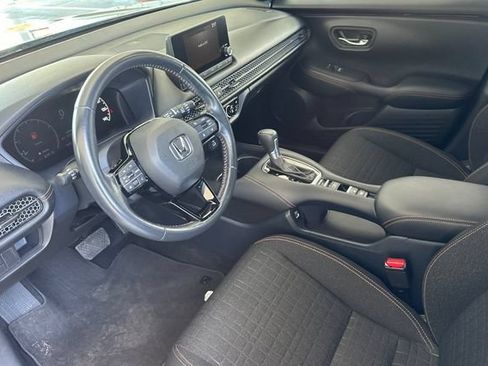 Used 2023 Honda HR-V Sport image 10