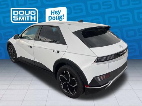 Used 2024 Hyundai Ioniq 5 SE AWD/4WD image 3