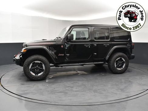 Used 2019 Jeep Wrangler Unlimited Rubicon AWD/4WD image 3