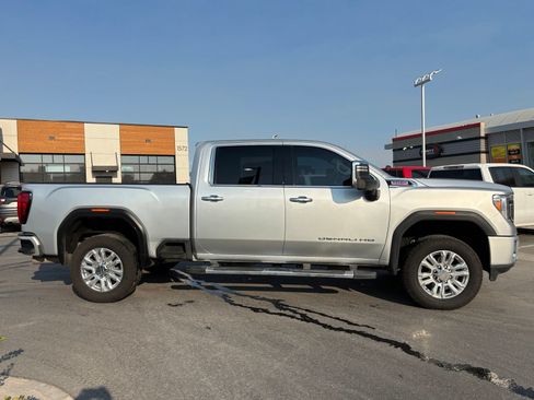 Used 2021 GMC Sierra 2500 Denali w/ Denali Ultimate Package AWD/4WD image 5